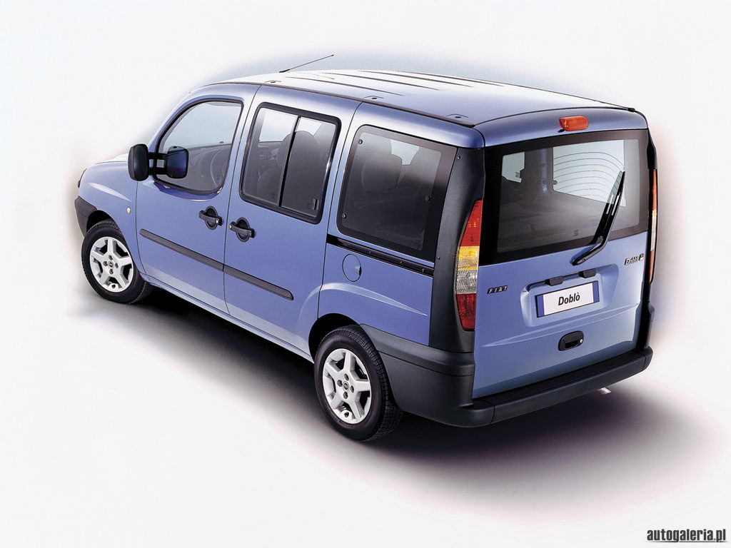 Fiat Doblo 2000 001.jpg